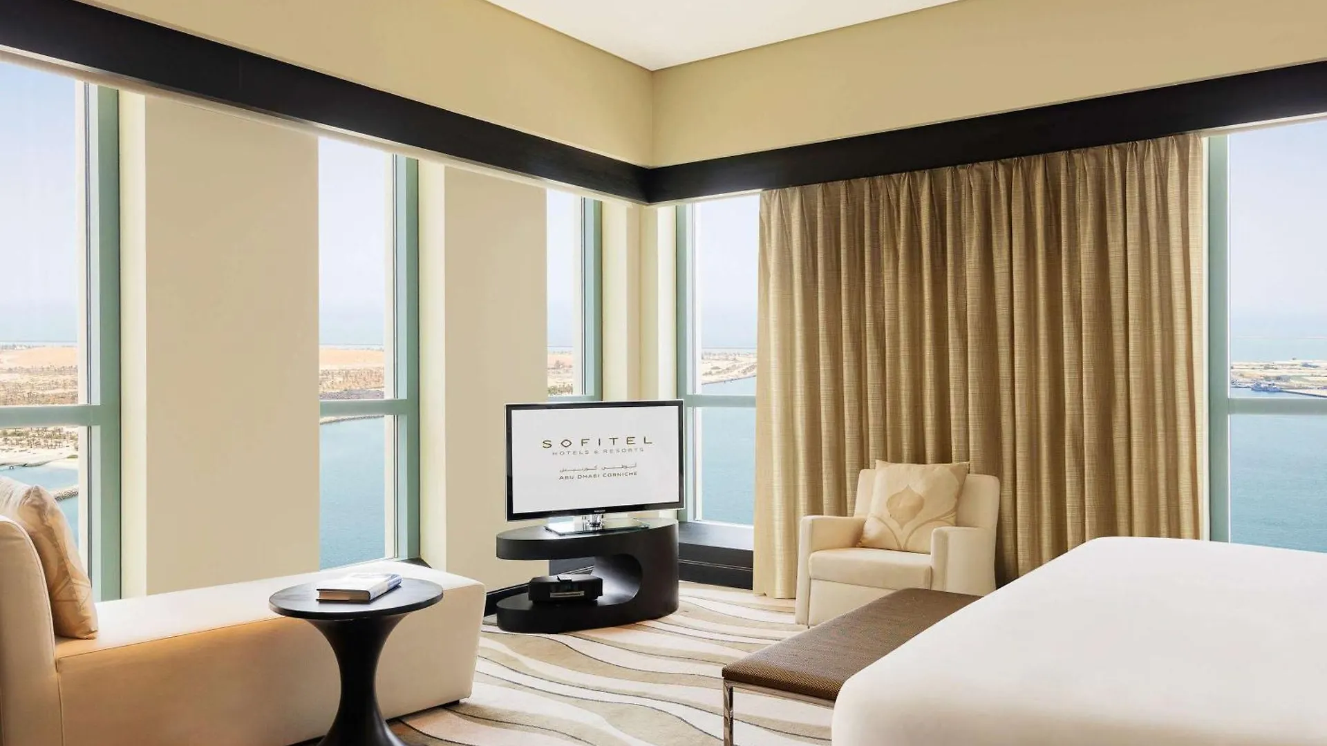 Hotel Sofitel Abu Dhabi Corniche