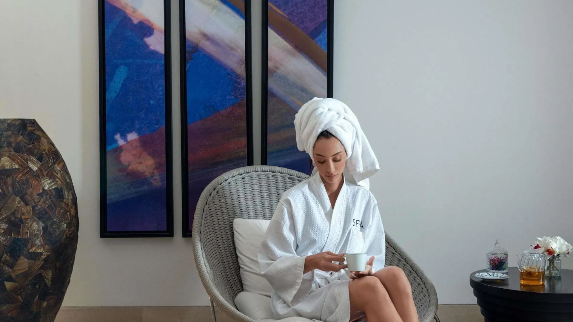 Sofitel Abu Dhabi Corniche Hotel