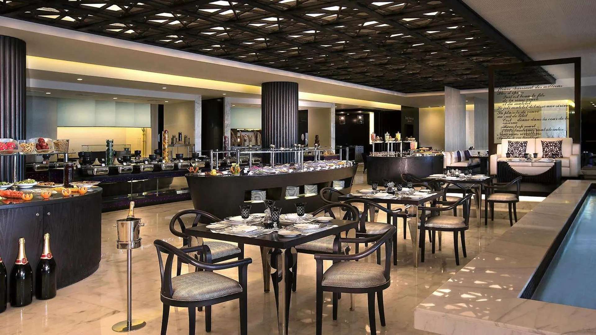 Sofitel Abu Dhabi Corniche Hotel