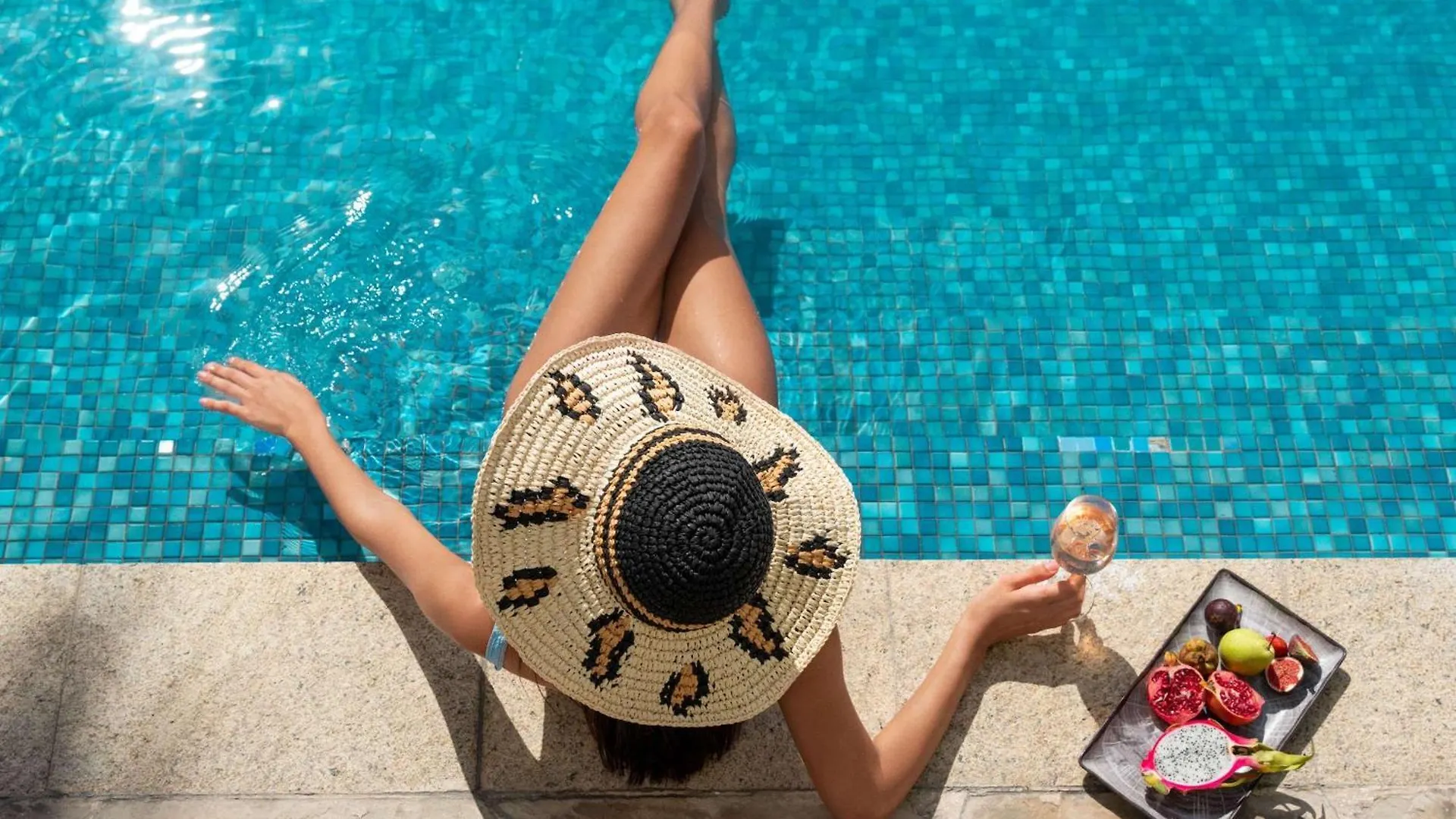 Sofitel Abu Dhabi Corniche Hotel 5*,  United Arab Emirates