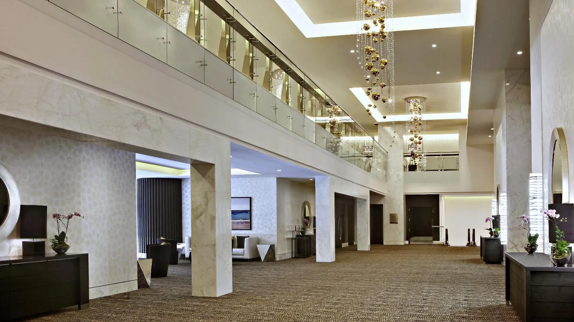 Sofitel Abu Dhabi Corniche Hotel