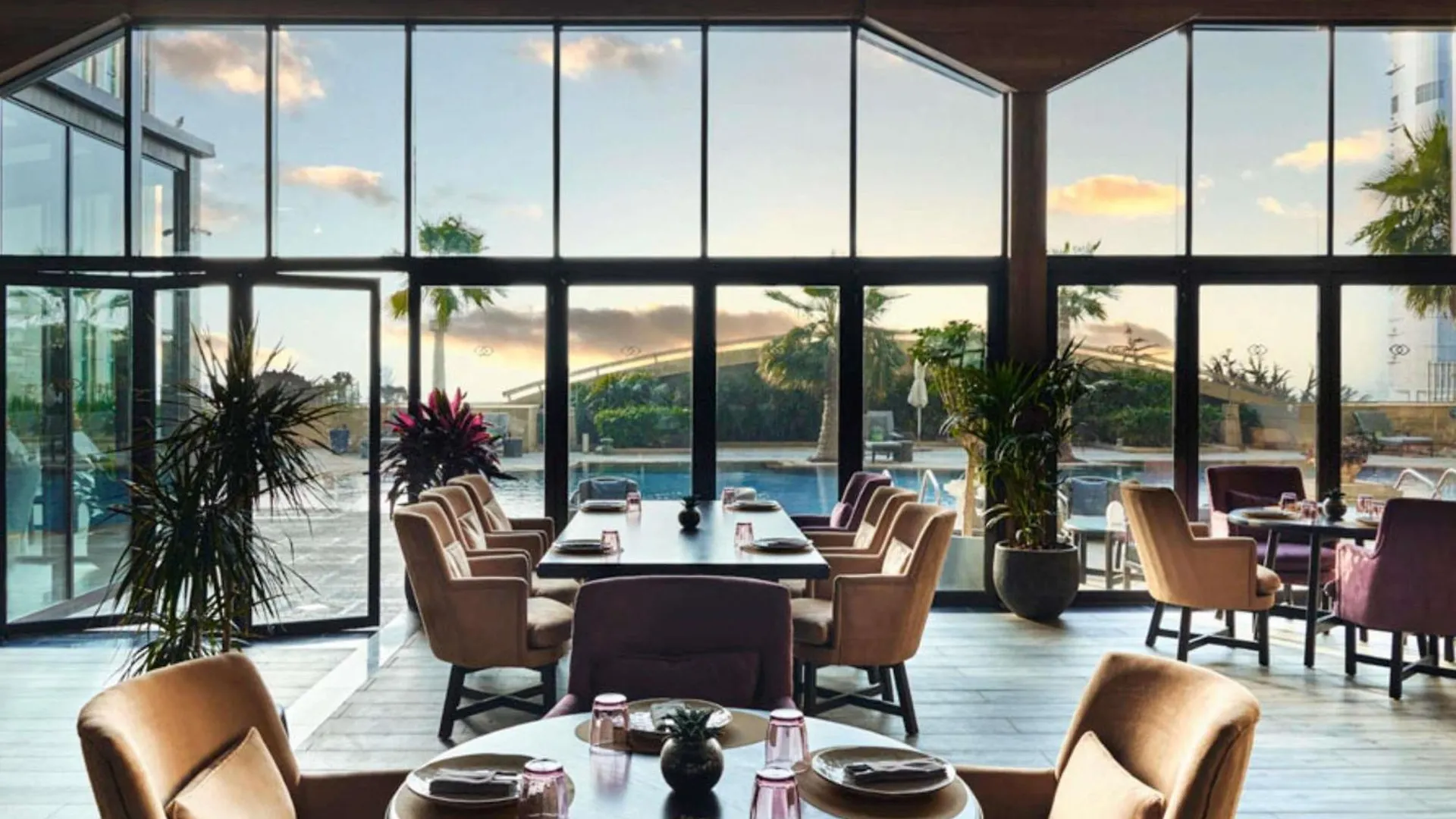 Sofitel Abu Dhabi Corniche Hotel